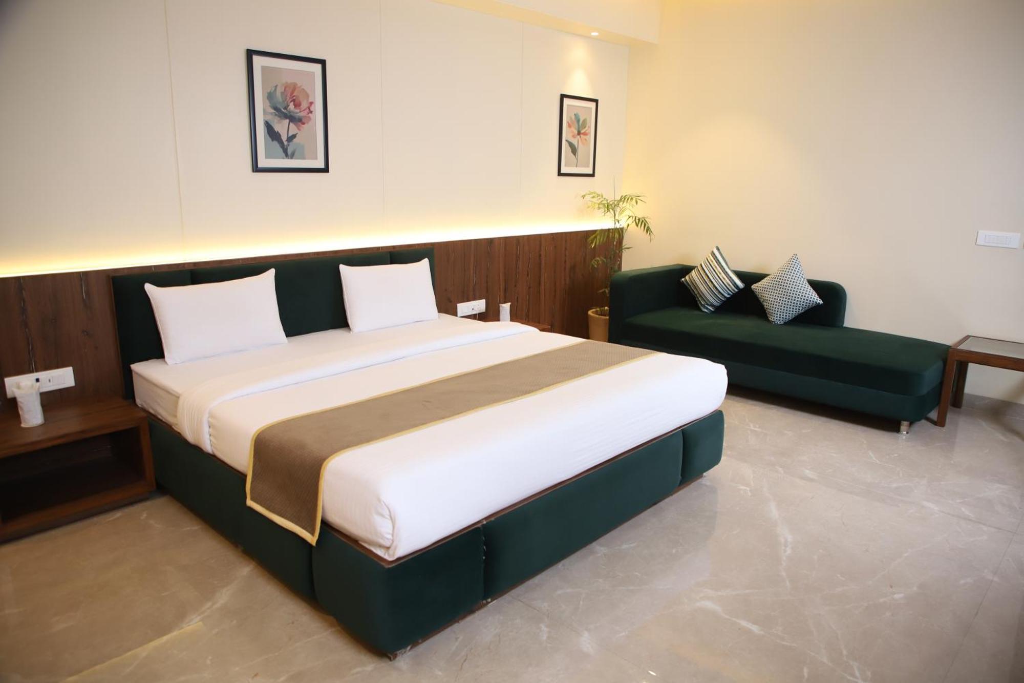 Pink Villa Boutique Hotel Meerut Eksteriør billede
