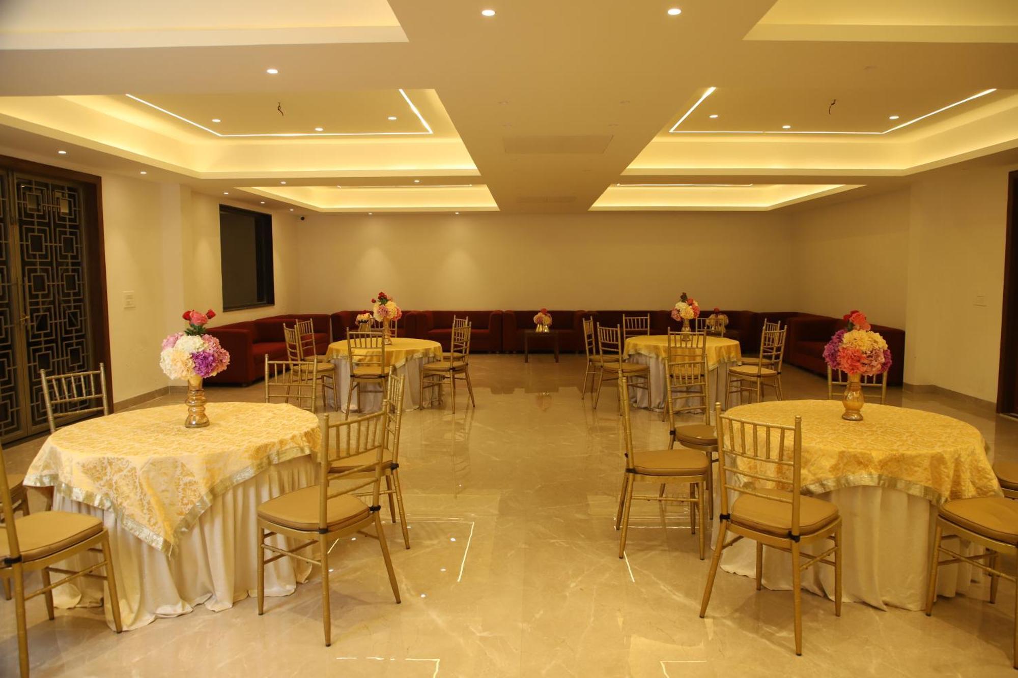Pink Villa Boutique Hotel Meerut Eksteriør billede