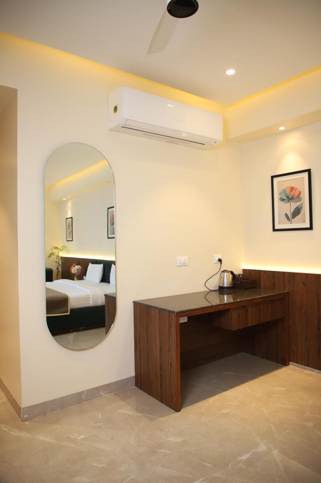 Pink Villa Boutique Hotel Meerut Eksteriør billede