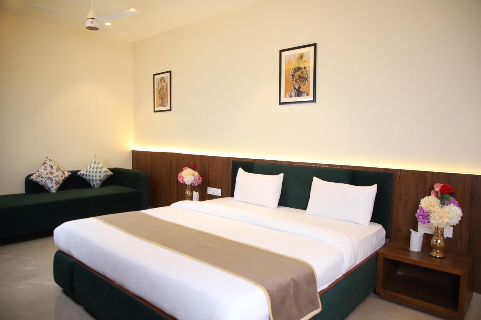 Pink Villa Boutique Hotel Meerut Eksteriør billede