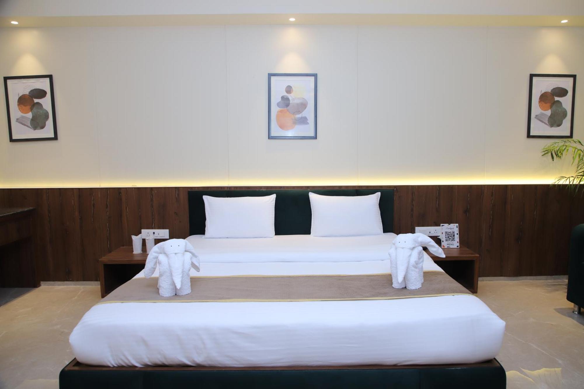 Pink Villa Boutique Hotel Meerut Eksteriør billede